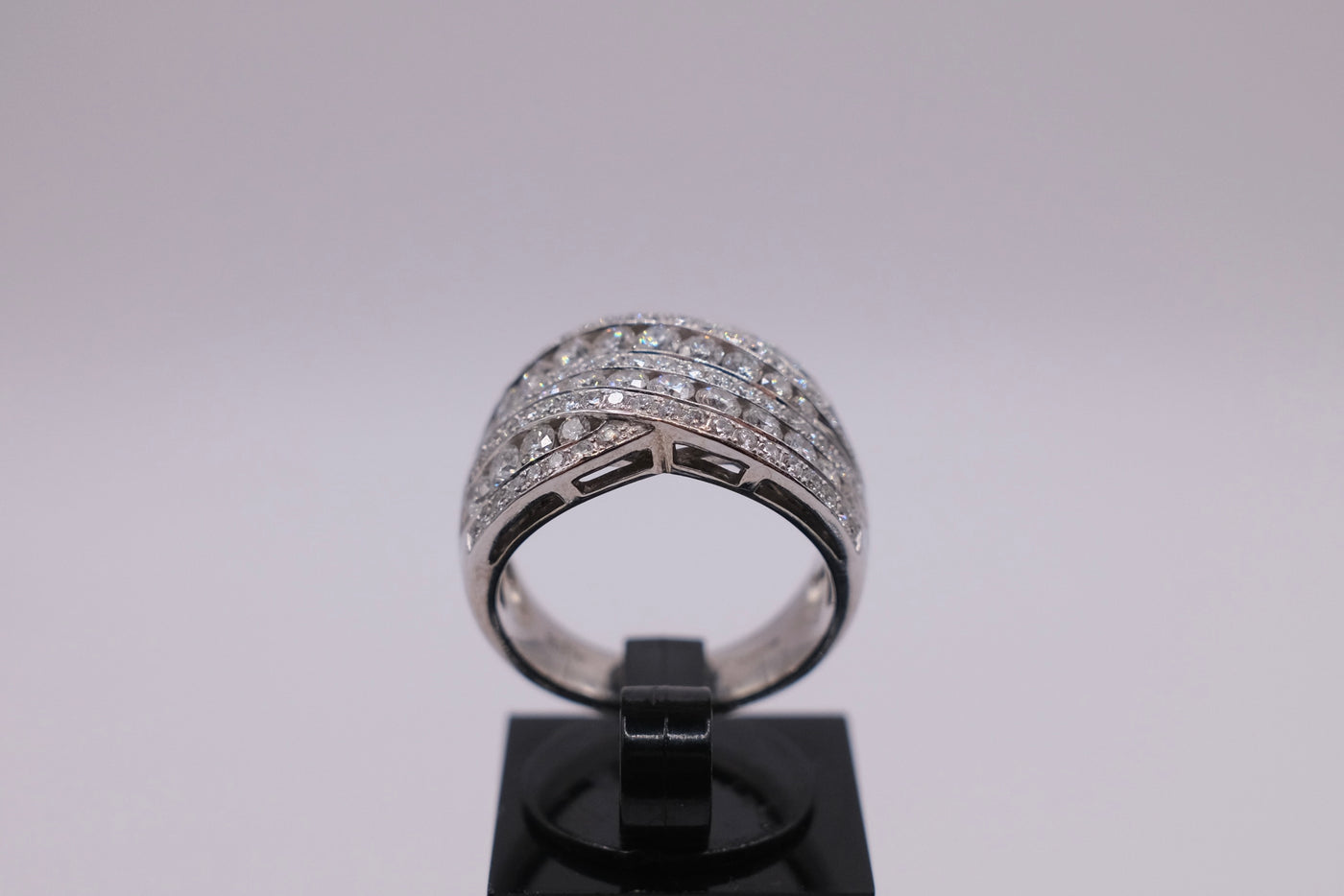 18ct Diamond Ring