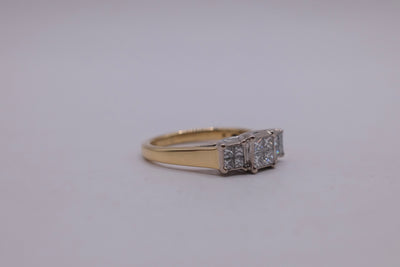 18ct Yellow Gold Ring