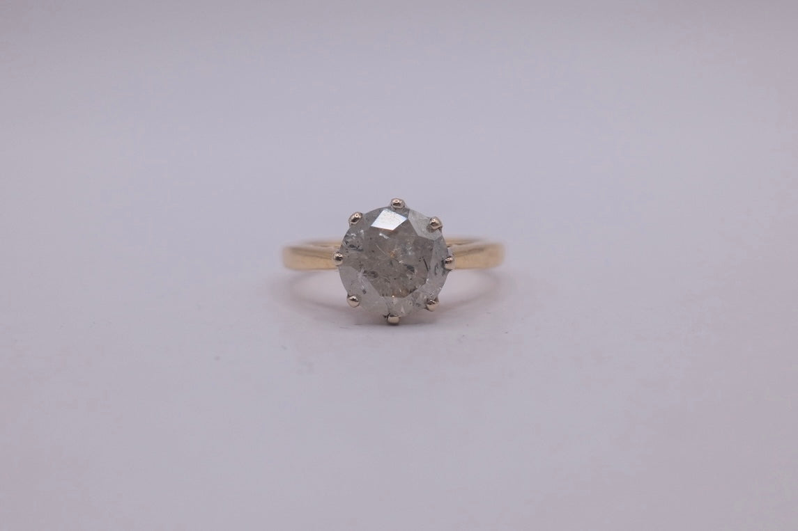 18ct Diamond Ring