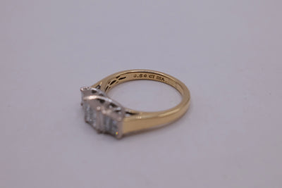 18ct Yellow Gold Ring