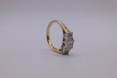 18ct Yellow Gold Ring