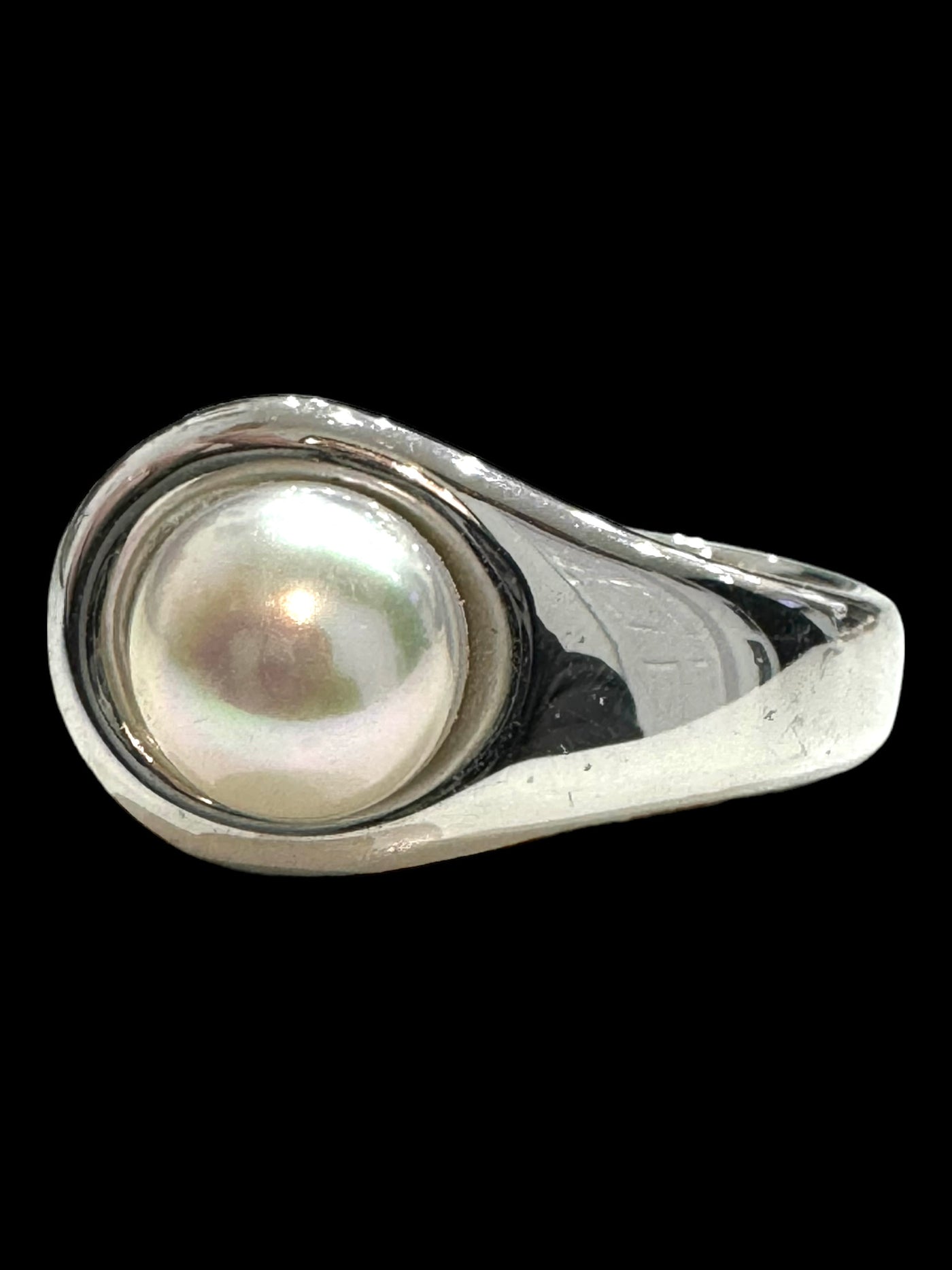 Pearl Ring